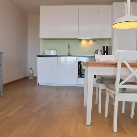 Seeblick Gartenmaisonette 6 Inkl Wlan Apartment Groemitz
